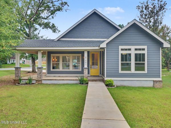 87001 Beaux Vue Court, Diamondhead, MS 39525