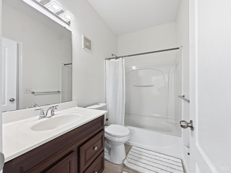 1443 Laurel Park Drive, Cincinnati, OH 45214 Photo 32