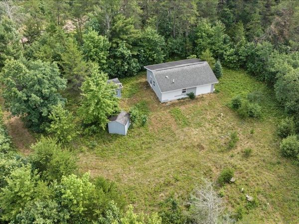 W2319 Evergreen Lane, Lyndon Station, WI 53944