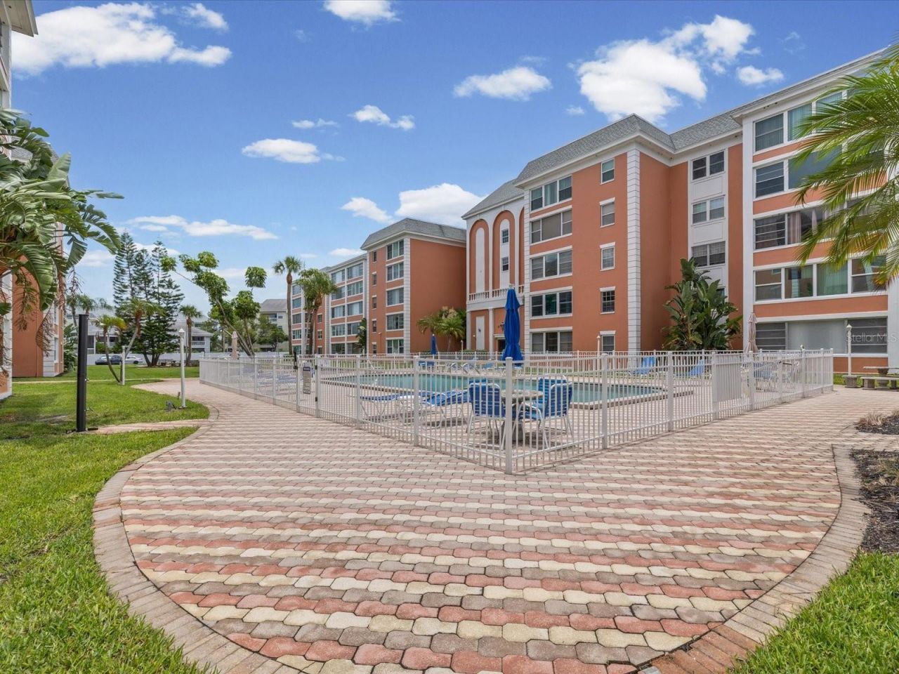 6800 20th Avenue N, Unit 503, Saint Petersburg, FL 33710 Photo