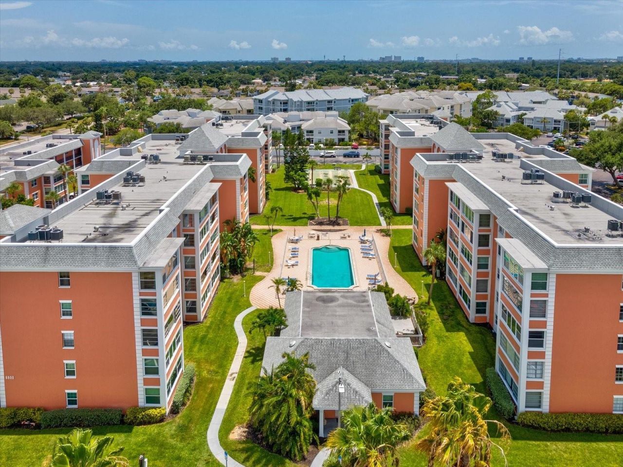 6800 20th Avenue N, Unit 503, Saint Petersburg, FL 33710 Photo