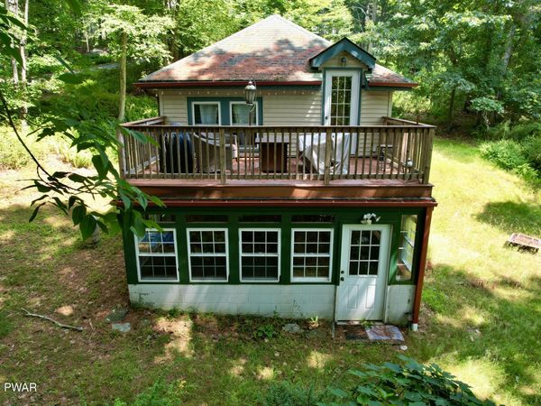 179 Bluestone Boulevard, Matamoras, PA 18336