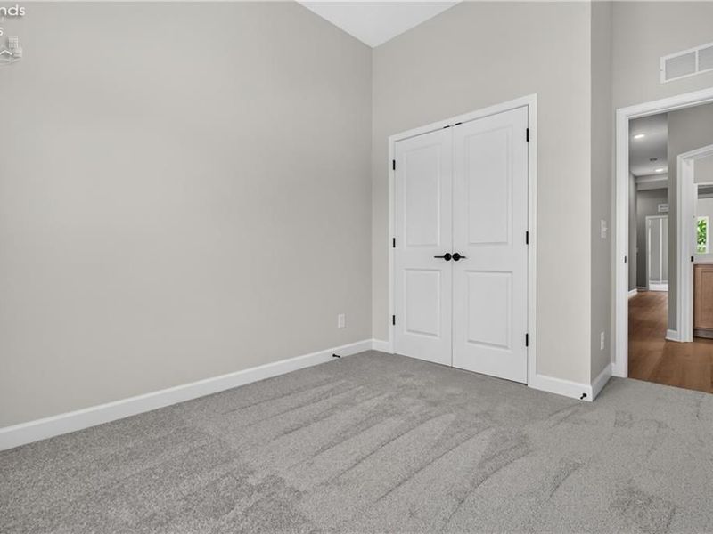 469 Harbor Lane, Lorain, OH 44052 Photo 24