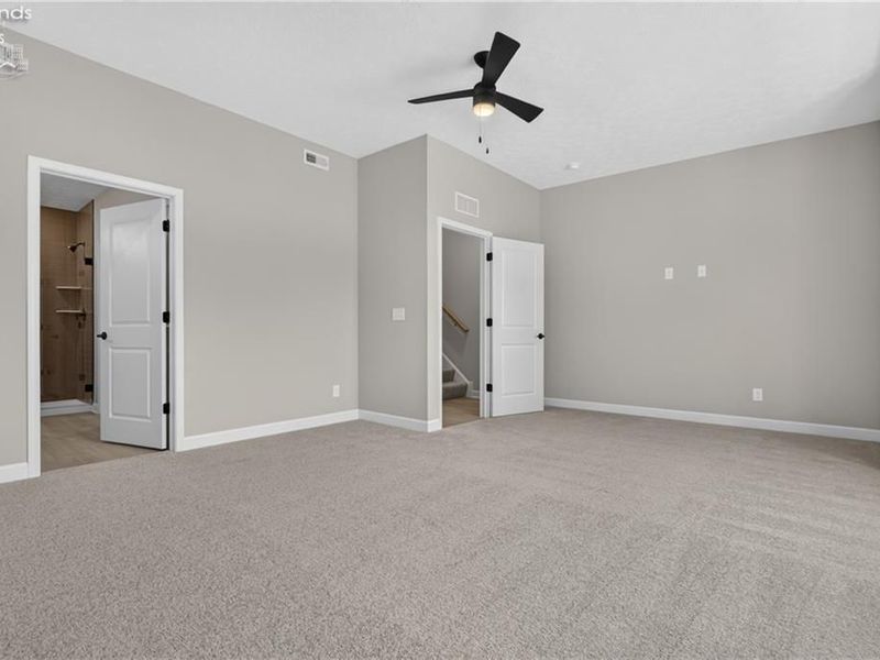 469 Harbor Lane, Lorain, OH 44052 Photo 38