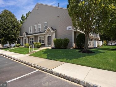 2301 GRAMERCY WAY , MOUNT LAUREL, NJ 08054