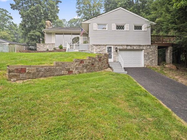1080 Beechwood Drive NE, Lancaster, OH 43130
