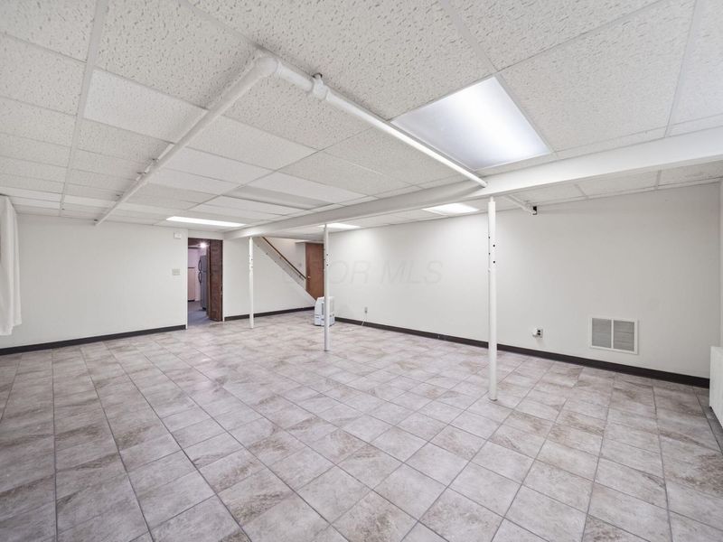 1080 Beechwood Drive NE, Lancaster, OH 43130 Photo 30
