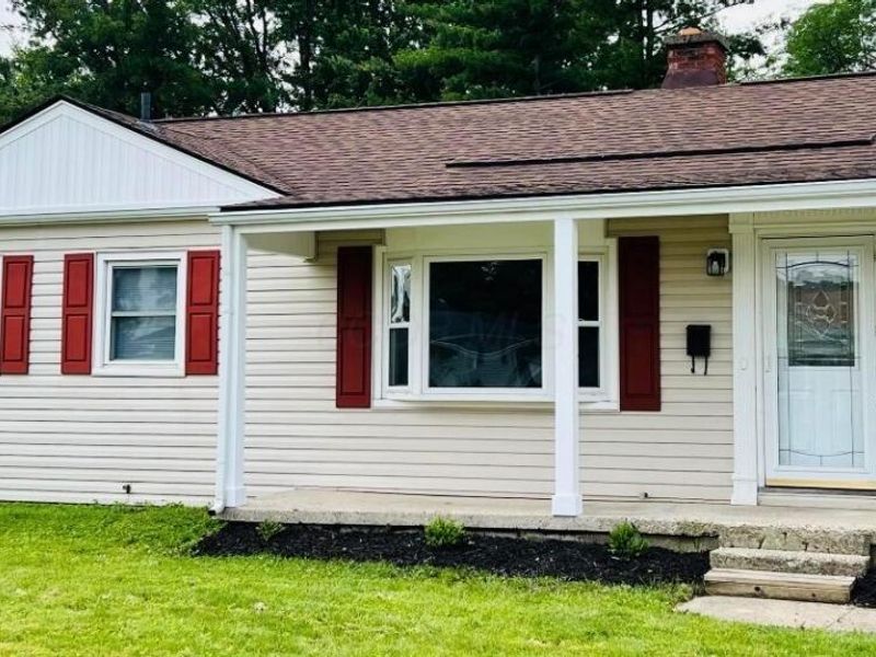 1903 E Beaumont Road, Columbus, OH 43224 Photo 1