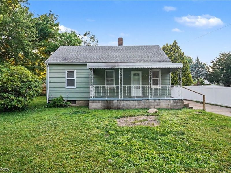 1854 Olympic Street, Cuyahoga Falls, OH 44221 Photo 1