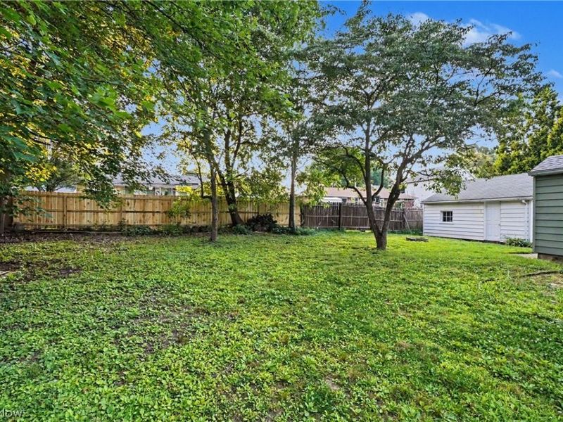 1854 Olympic Street, Cuyahoga Falls, OH 44221 Photo 28