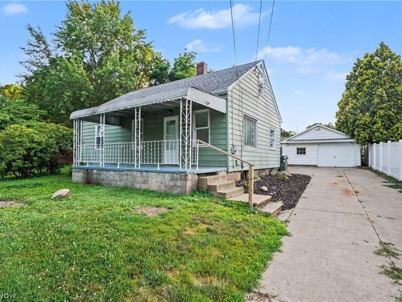 1854 Olympic Street, Cuyahoga Falls, OH 44221 Photo 3