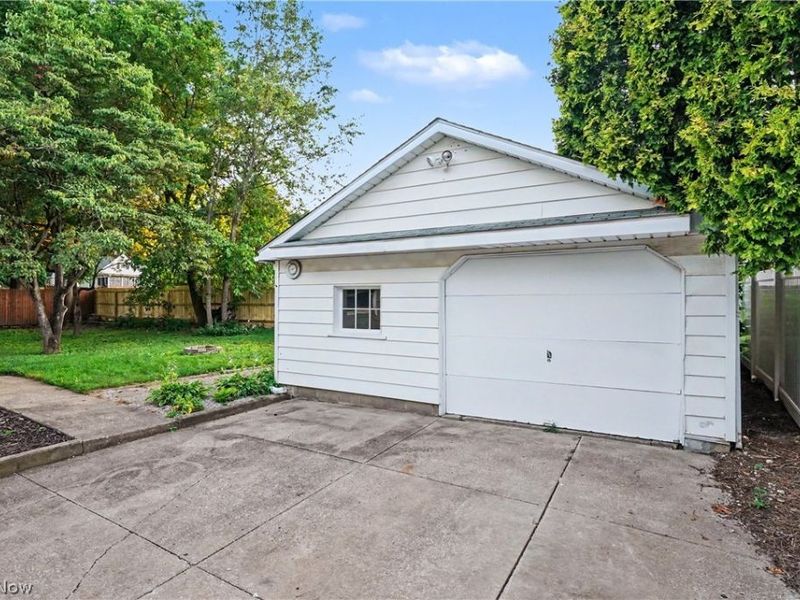 1854 Olympic Street, Cuyahoga Falls, OH 44221 Photo 35