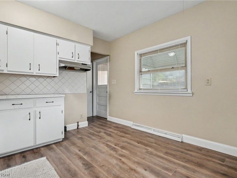 1854 Olympic Street, Cuyahoga Falls, OH 44221 Photo 9