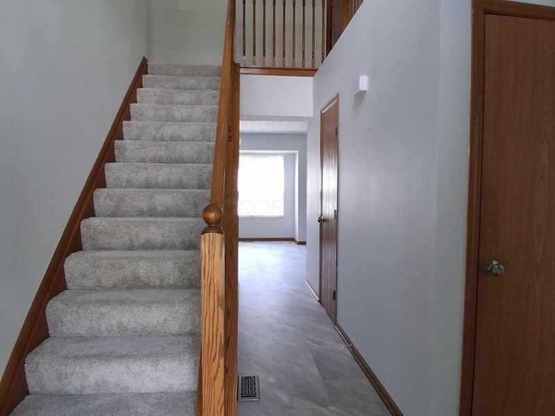 5799 Privilege Drive, Hilliard, OH 43026 Photo 5