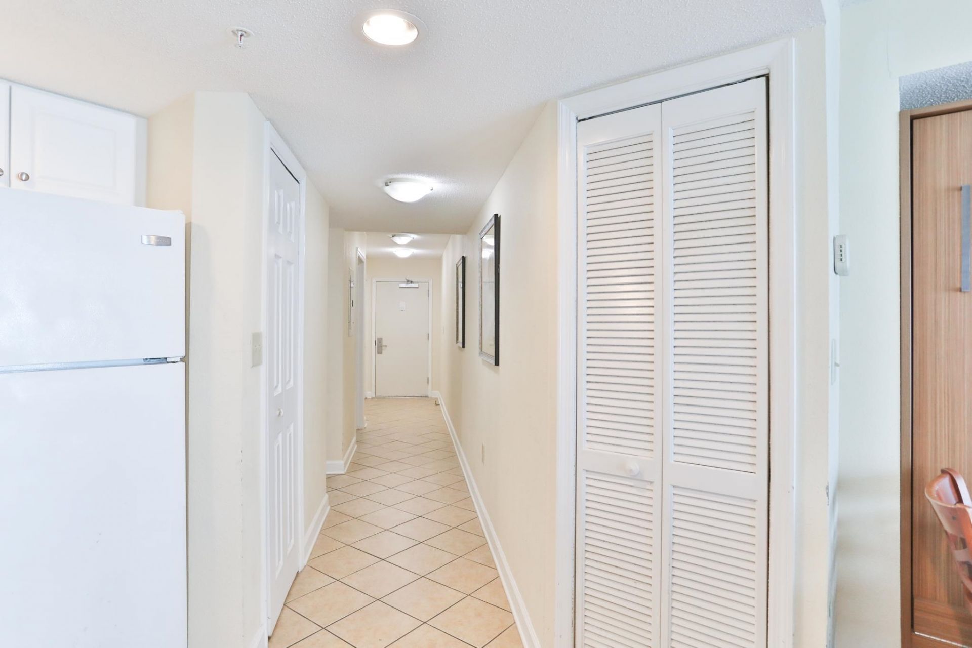 2501 S Ocean Blvd.  Photo 16