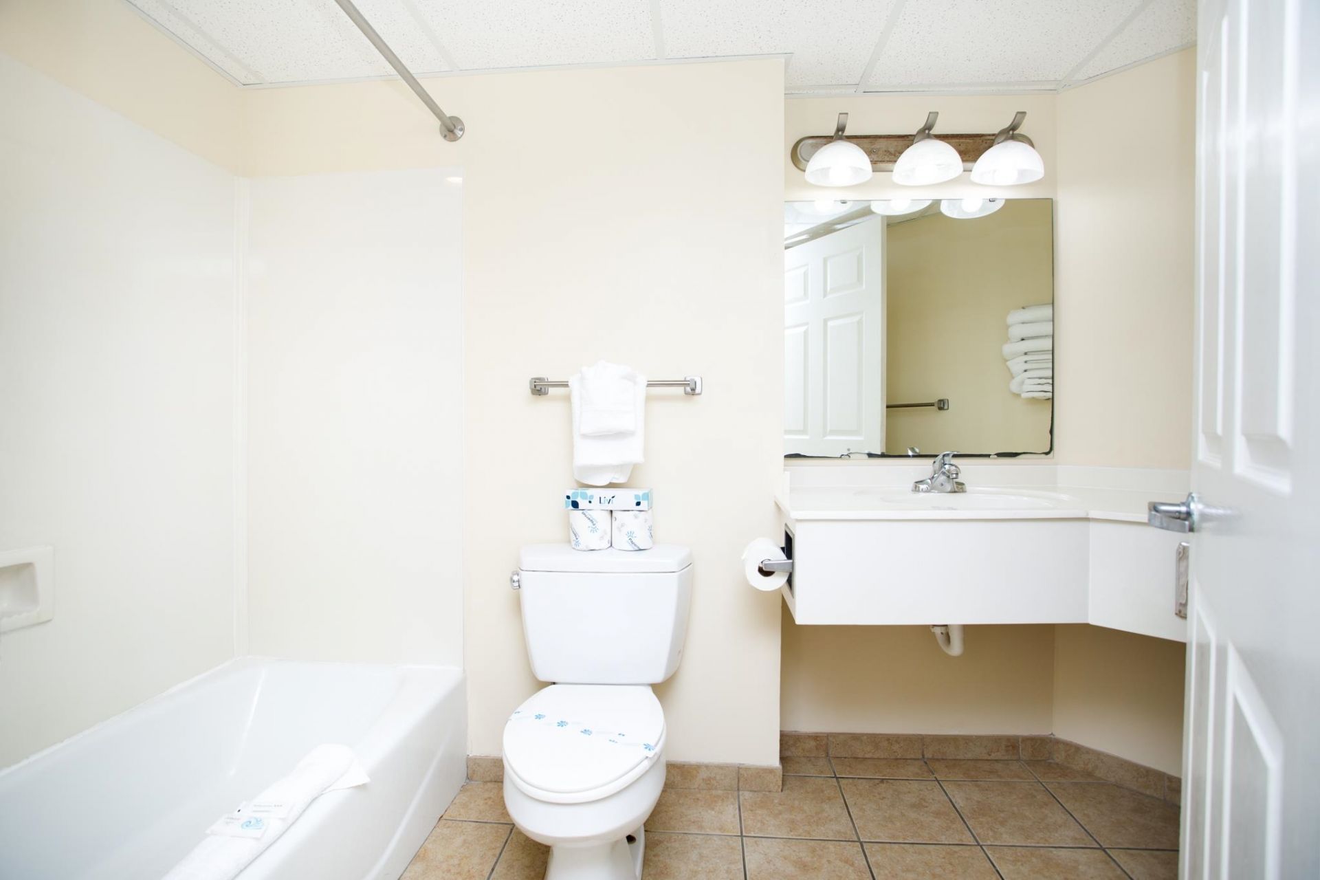 2501 S Ocean Blvd.  Photo 21