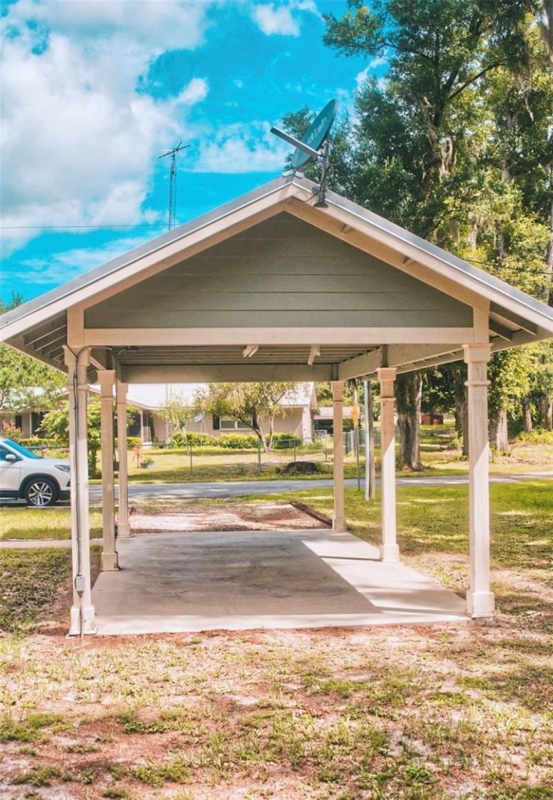 3109 E Bryant Avenue , Bell, FL 32619 Photo