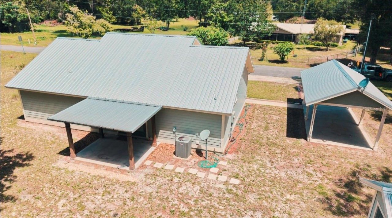 3109 E Bryant Avenue , Bell, FL 32619 Photo