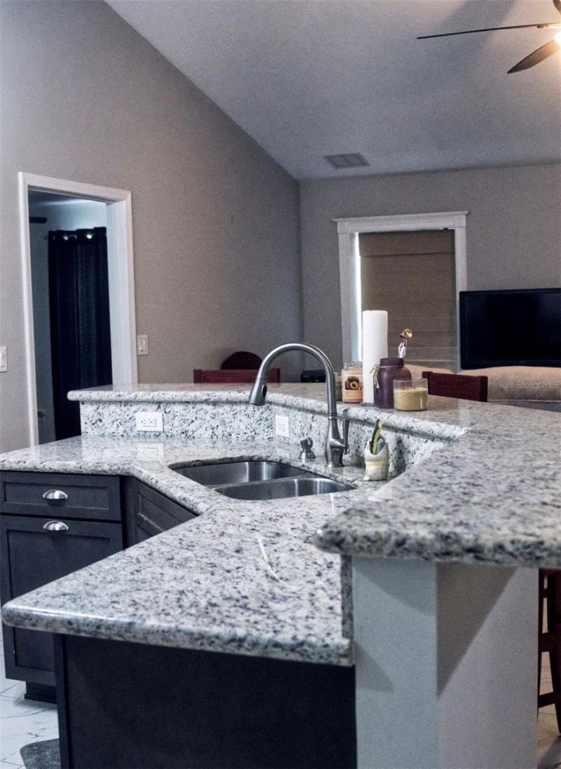 3109 E Bryant Avenue , Bell, FL 32619 Photo