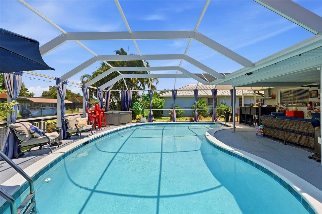 7219 Reymoor Drive , North Fort Myers, FL 33917 Photo