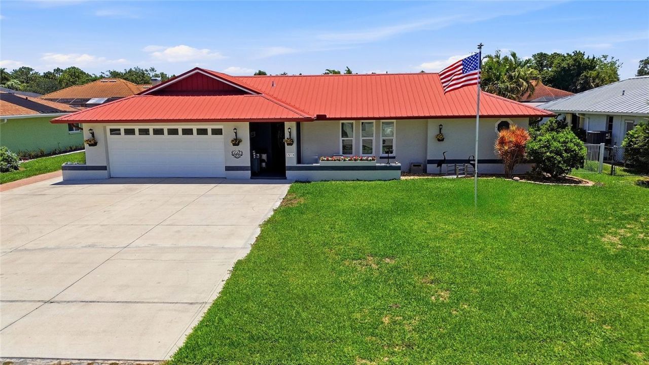 7219 Reymoor Drive , North Fort Myers, FL 33917 Photo