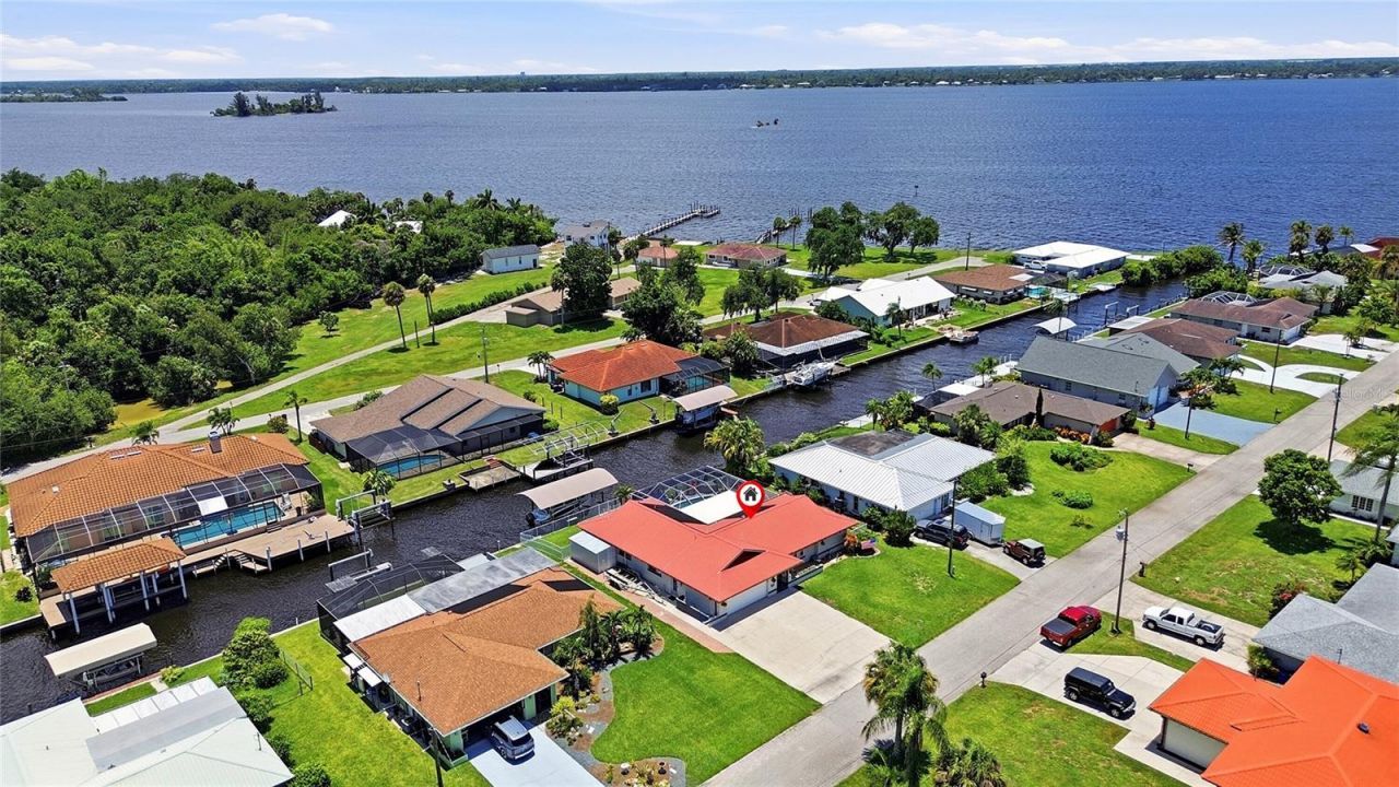 7219 Reymoor Drive , North Fort Myers, FL 33917 Photo