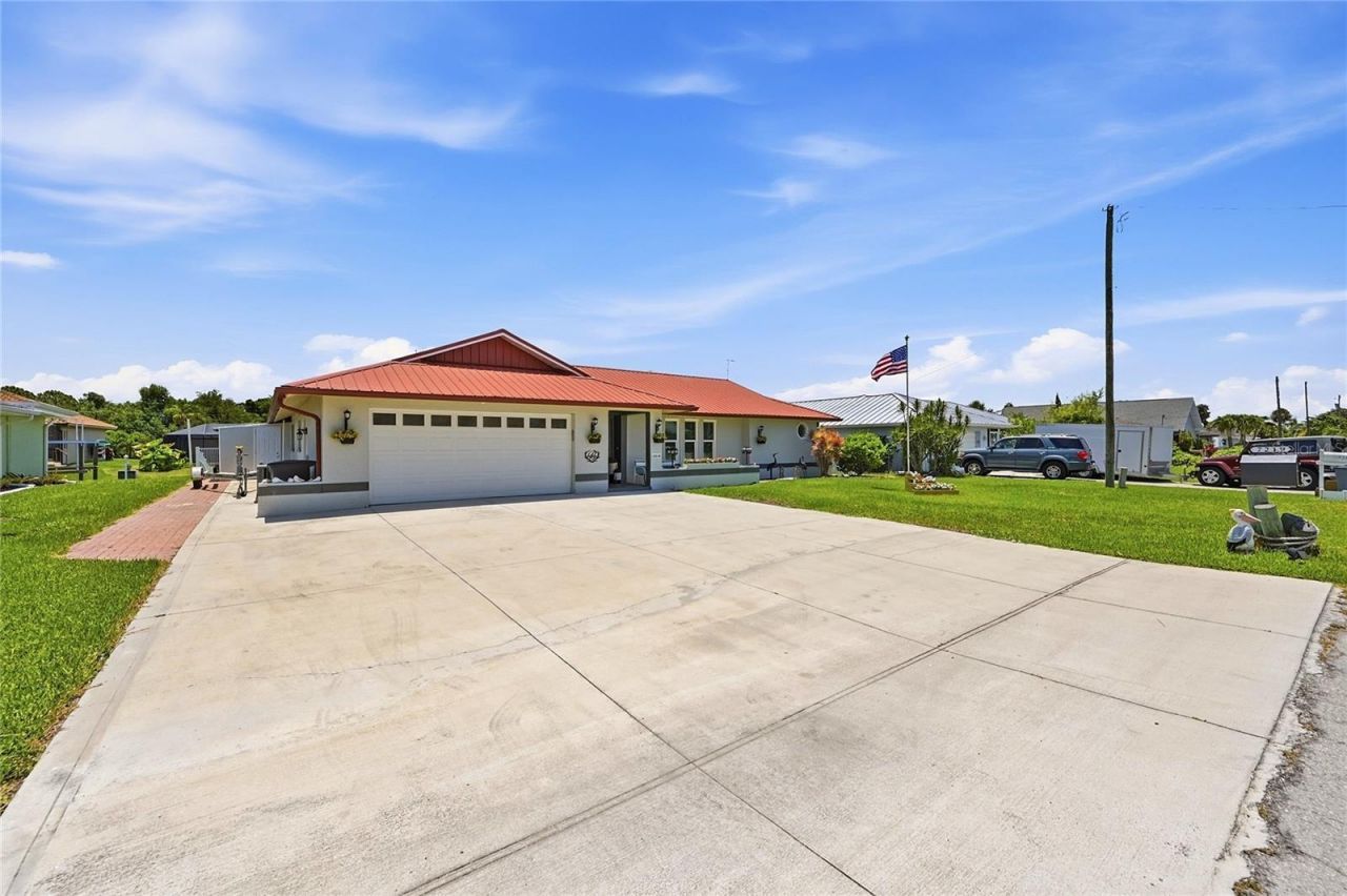 7219 Reymoor Drive , North Fort Myers, FL 33917 Photo