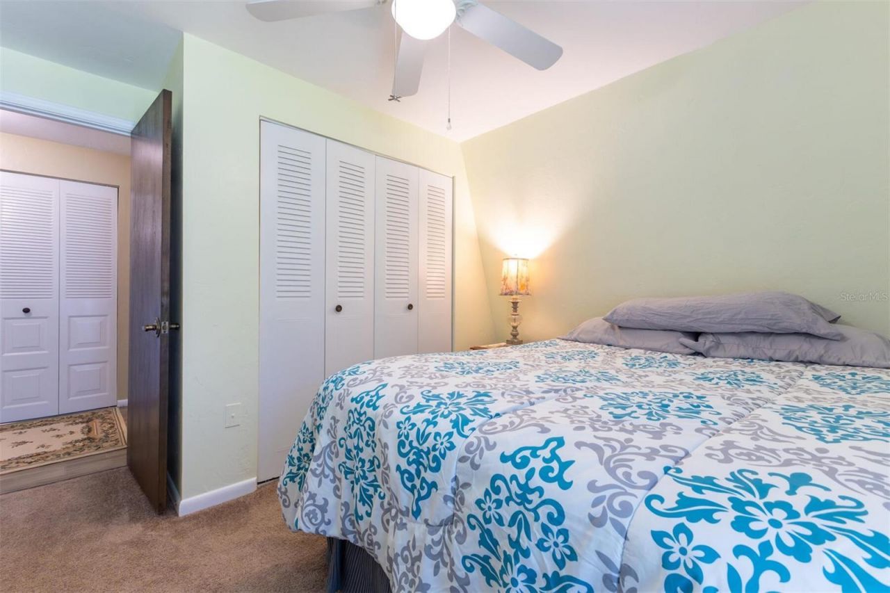 120 Little Orange Lake Drive , Hawthorne, FL 32640 Photo