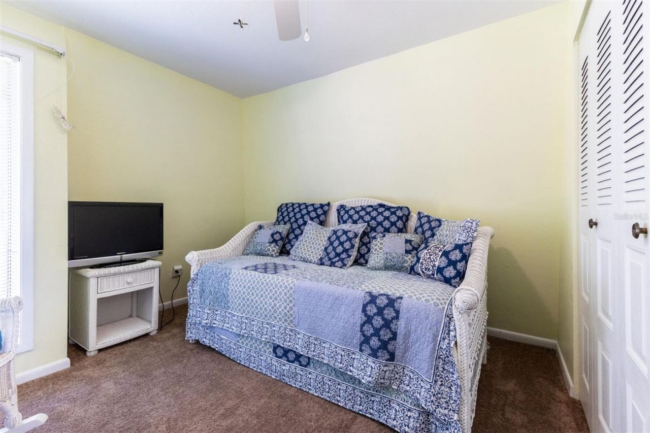 120 Little Orange Lake Drive , Hawthorne, FL 32640 Photo