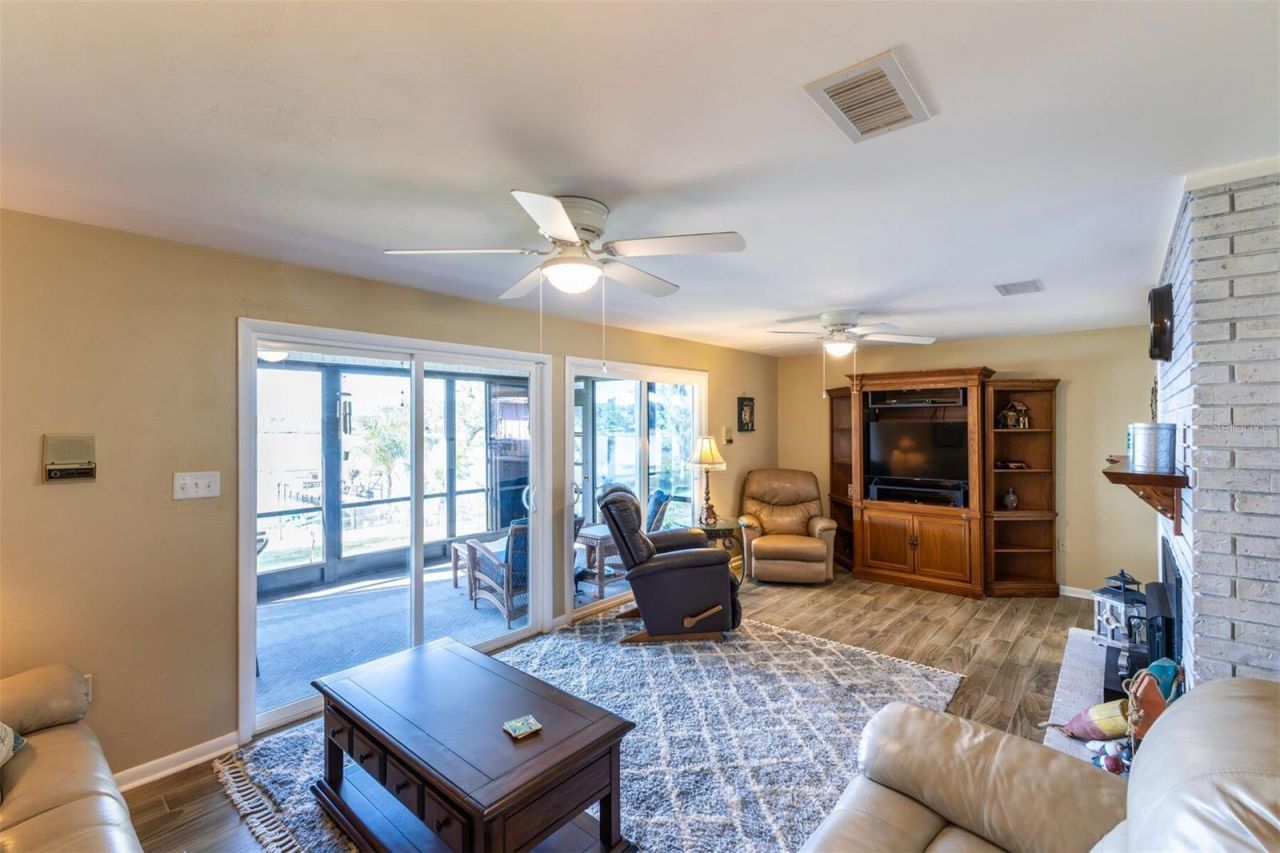 120 Little Orange Lake Drive , Hawthorne, FL 32640 Photo
