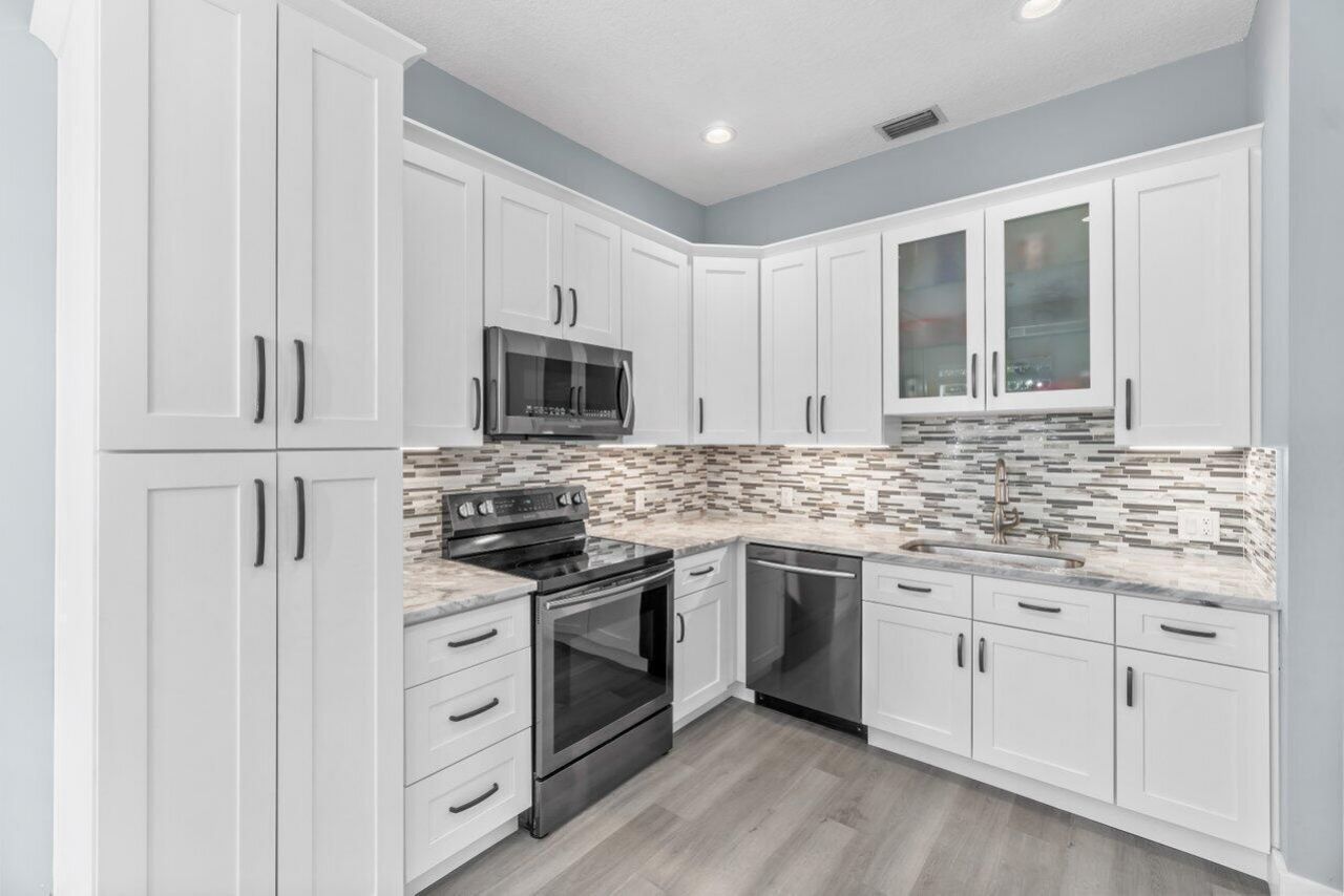 5208 Lake Catalina Drive N, Unit D, Boca Raton, FL 33496 Photo
