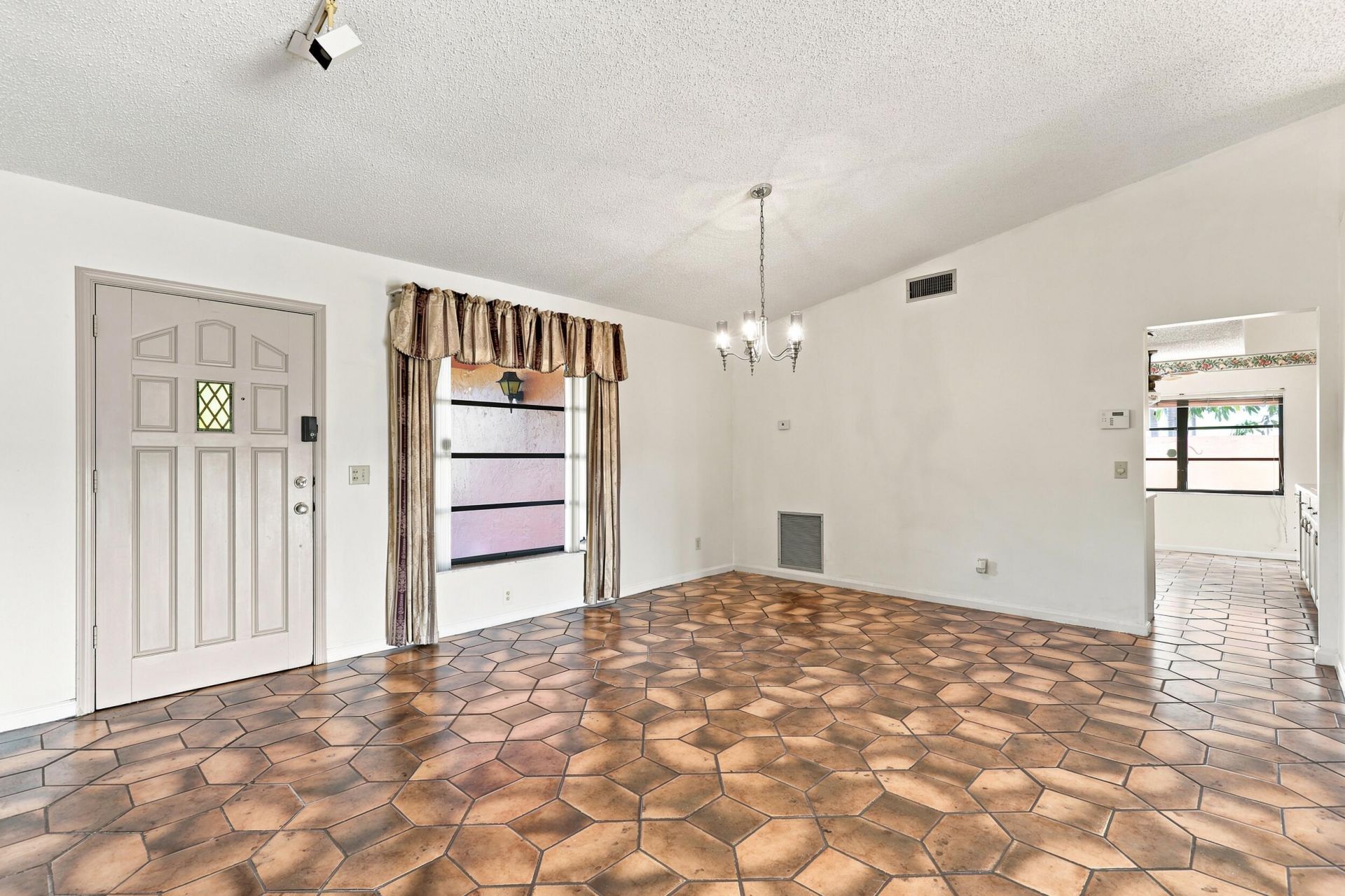 3768 Pinehurst Drive, Lake Worth, FL 33467 Photo