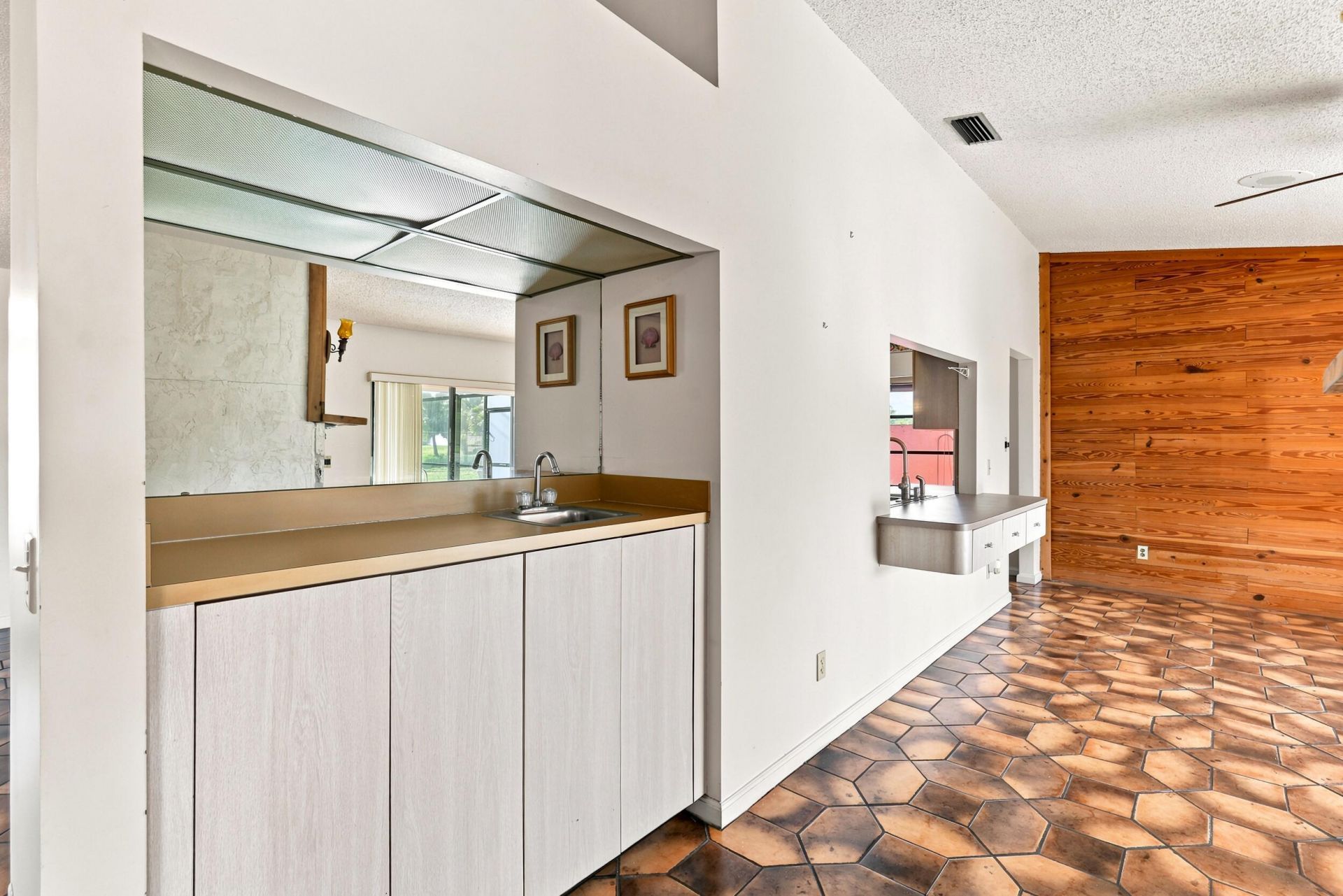 3768 Pinehurst Drive, Lake Worth, FL 33467 Photo