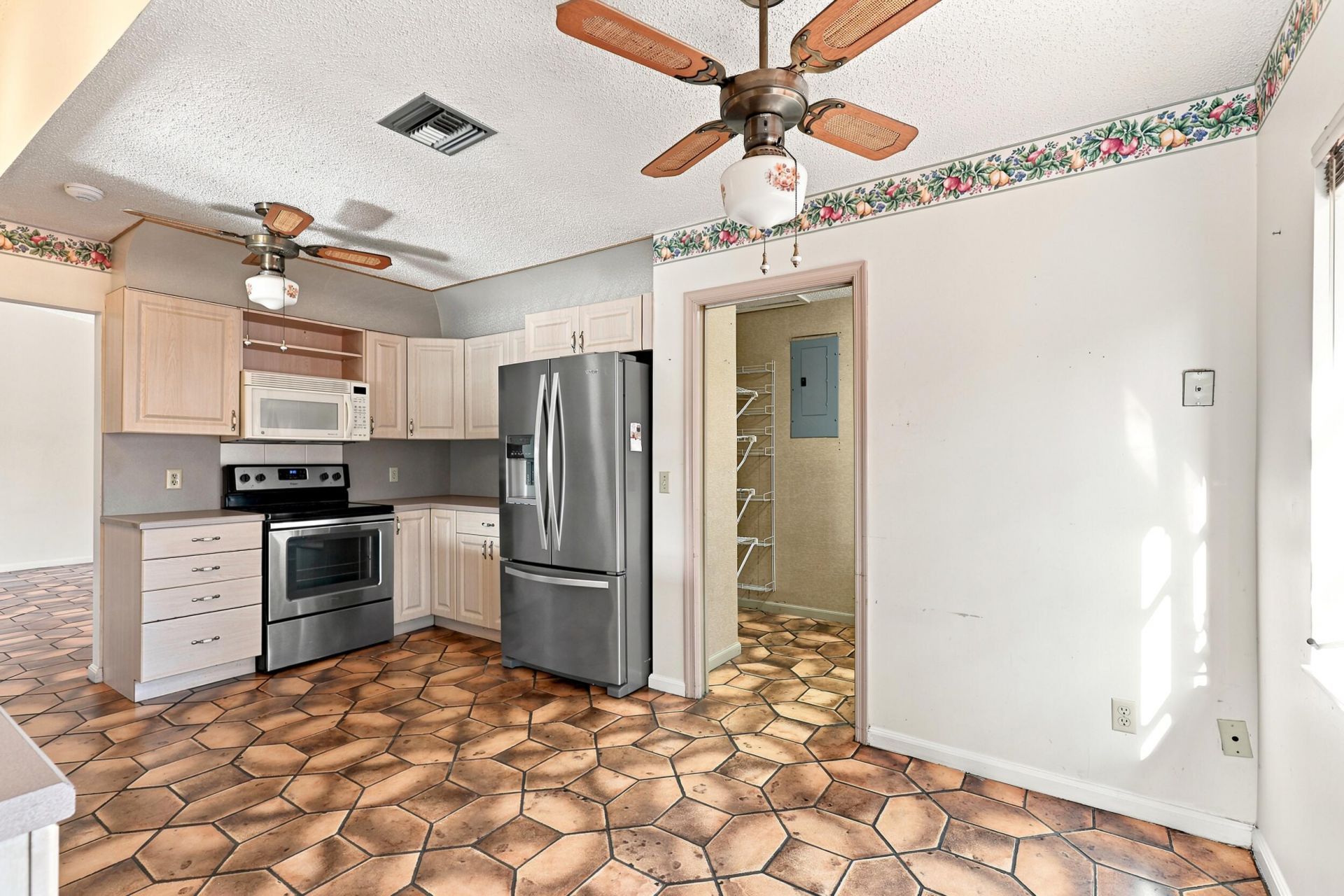 3768 Pinehurst Drive, Lake Worth, FL 33467 Photo