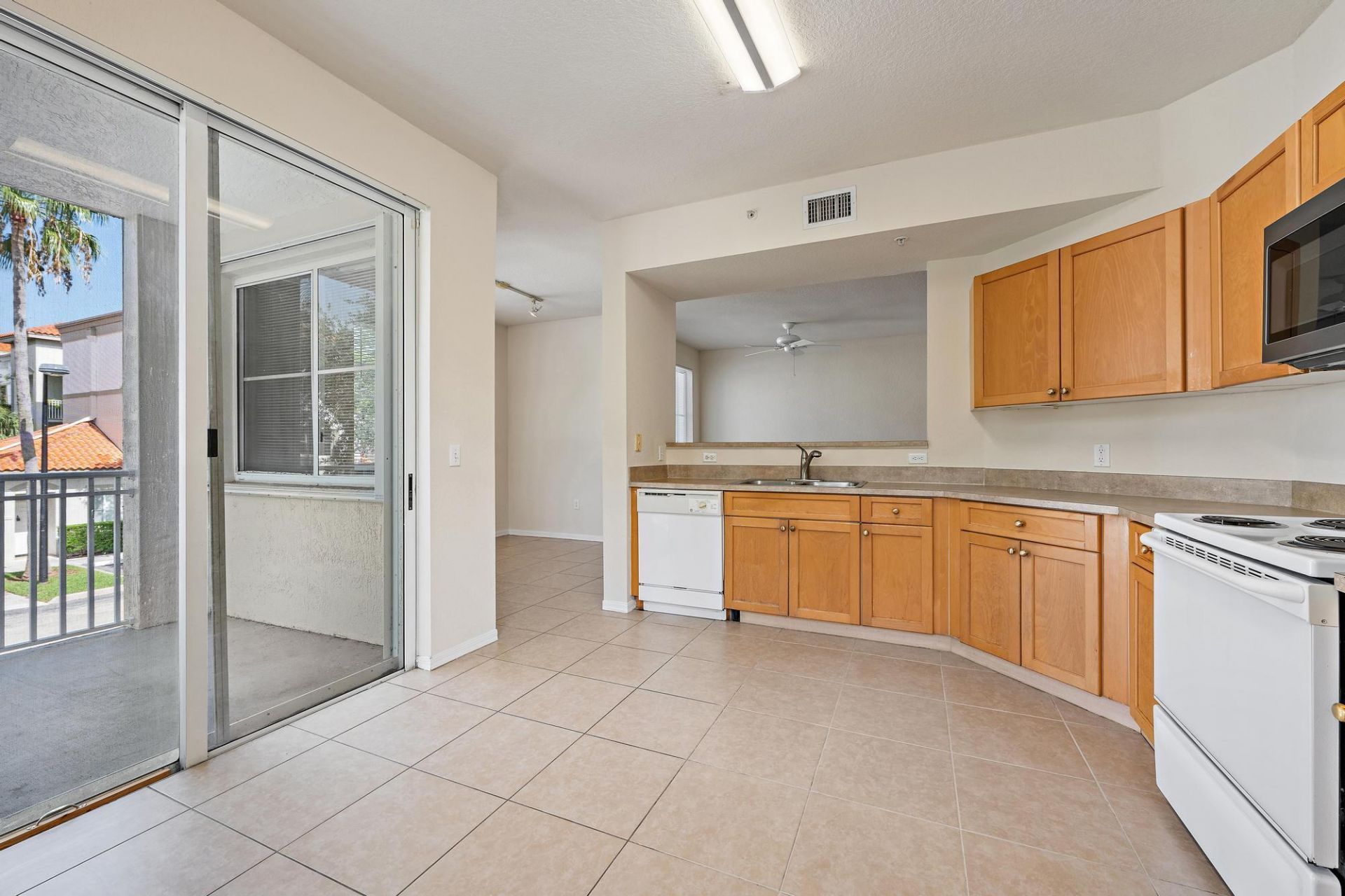 11018 Legacy Drive, Unit 201, Palm Beach Gardens, FL 33410 Photo