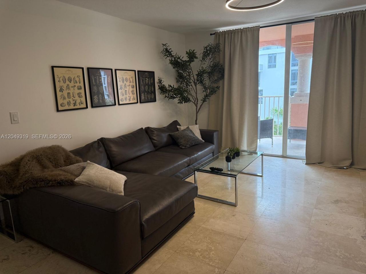 19555 E Country Club Dr , Unit 8602, Aventura, FL 33180 Photo