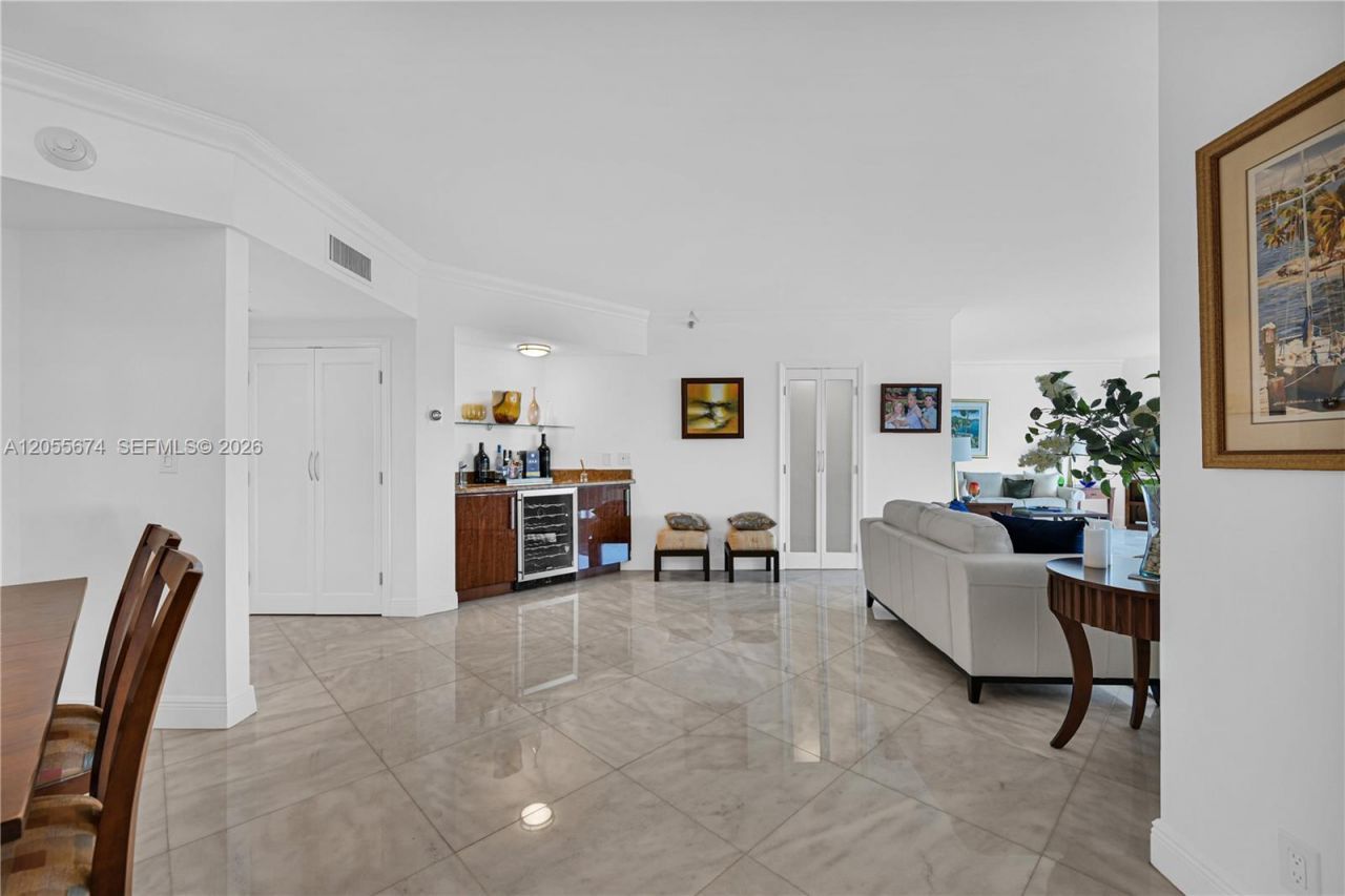 3000 Island Blvd, Unit 505, Aventura, FL 33160 Photo