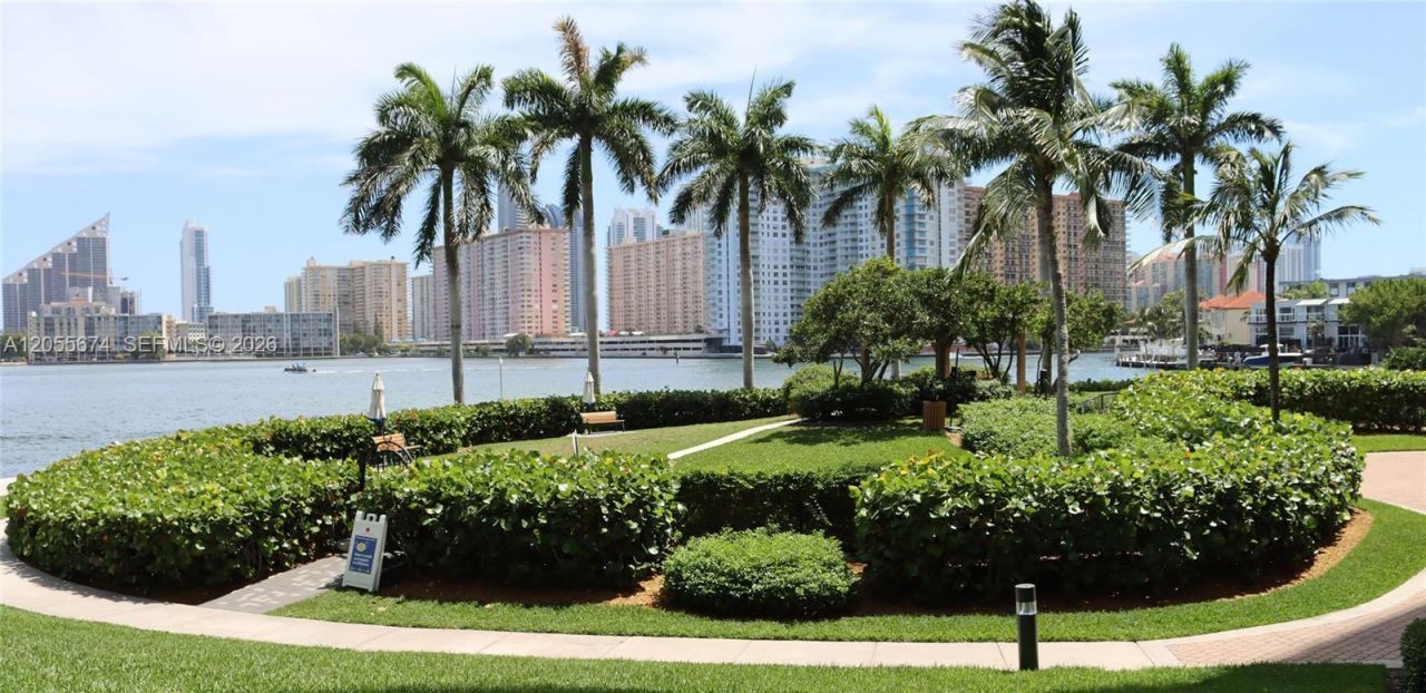 3000 Island Blvd, Unit 505, Aventura, FL 33160 Photo