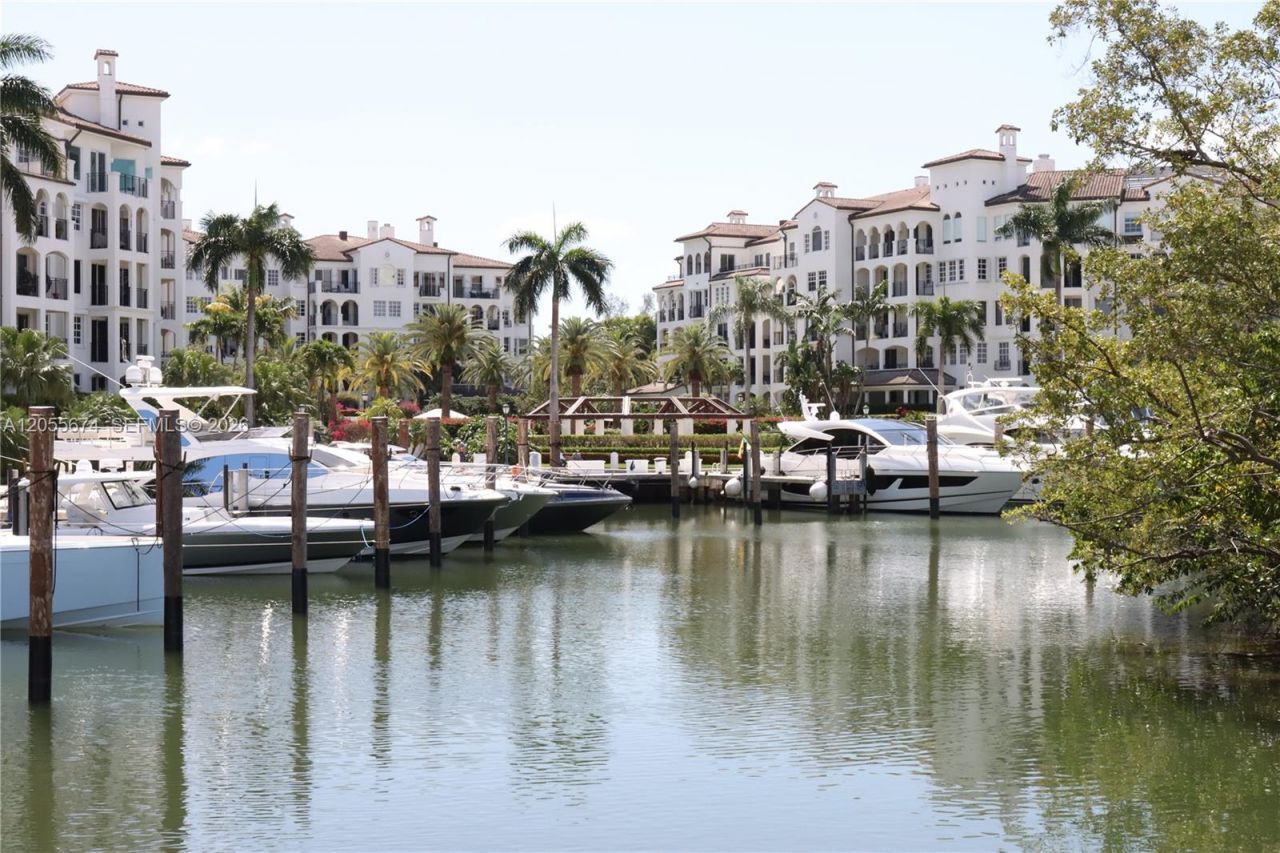 3000 Island Blvd, Unit 505, Aventura, FL 33160 Photo