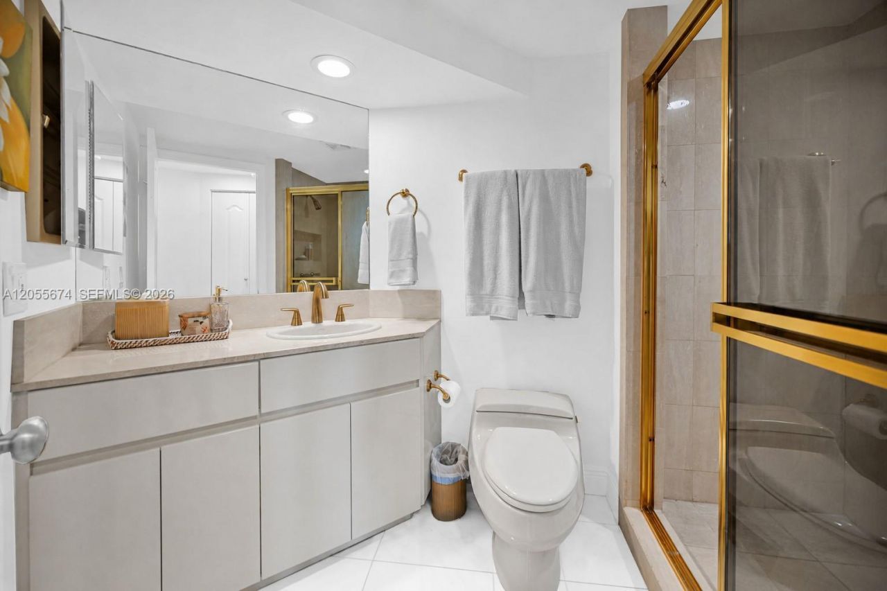 3000 Island Blvd, Unit 505, Aventura, FL 33160 Photo