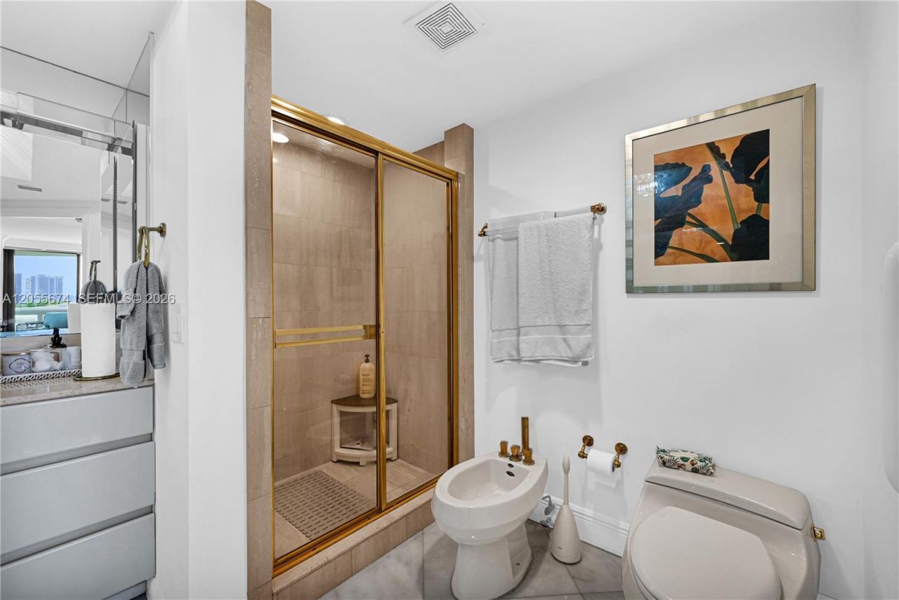 3000 Island Blvd, Unit 505, Aventura, FL 33160 Photo