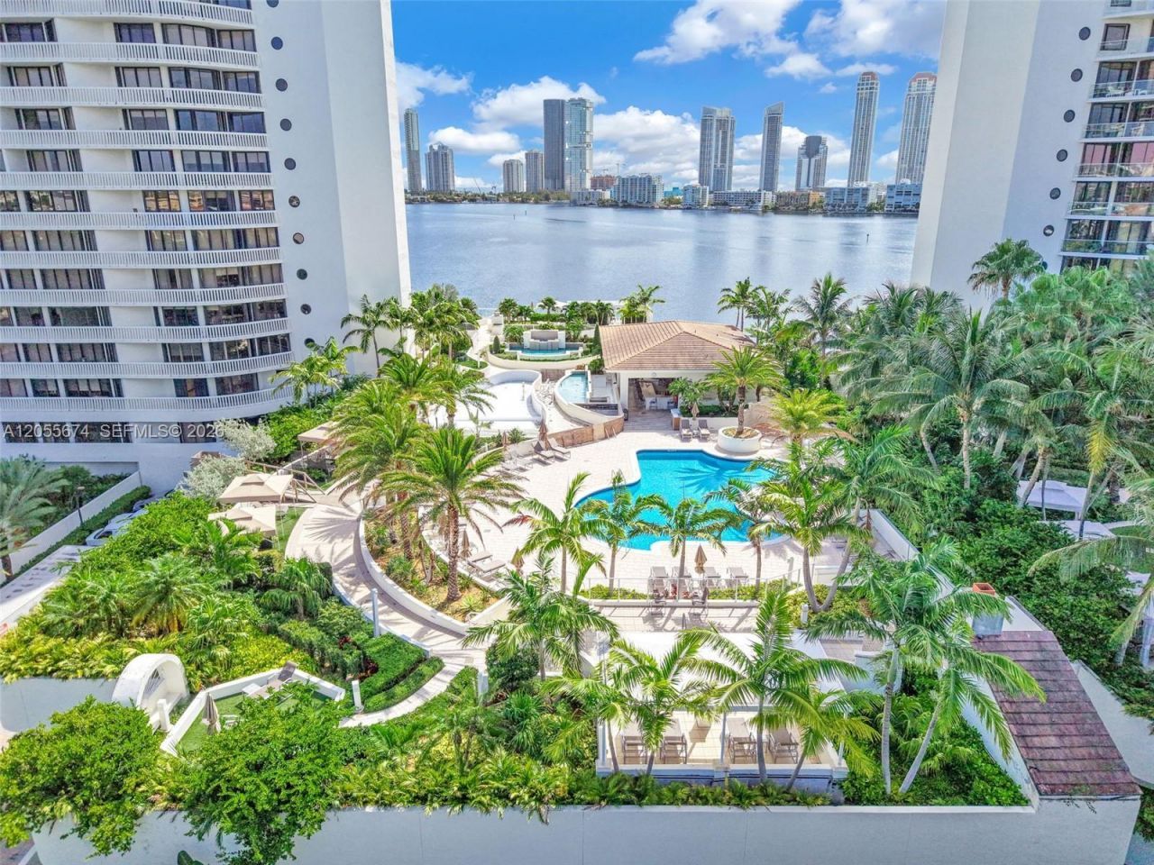 3000 Island Blvd, Unit 505, Aventura, FL 33160 Photo