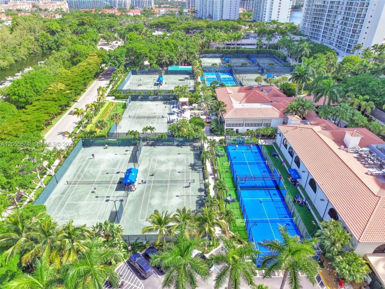 3000 Island Blvd, Unit 505, Aventura, FL 33160 Photo