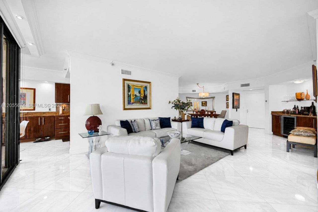 3000 Island Blvd, Unit 505, Aventura, FL 33160 Photo