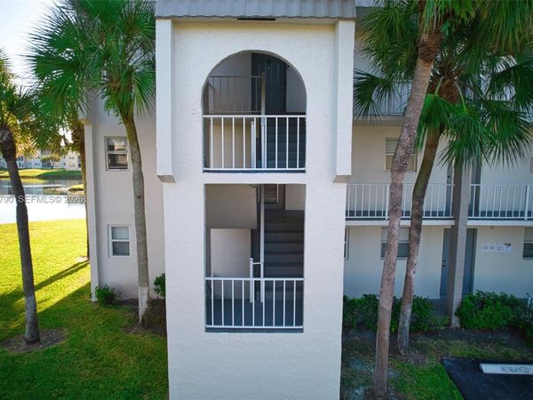 8600 Sunrise Lakes Blvd , Unit 201, Sunrise, FL 33322