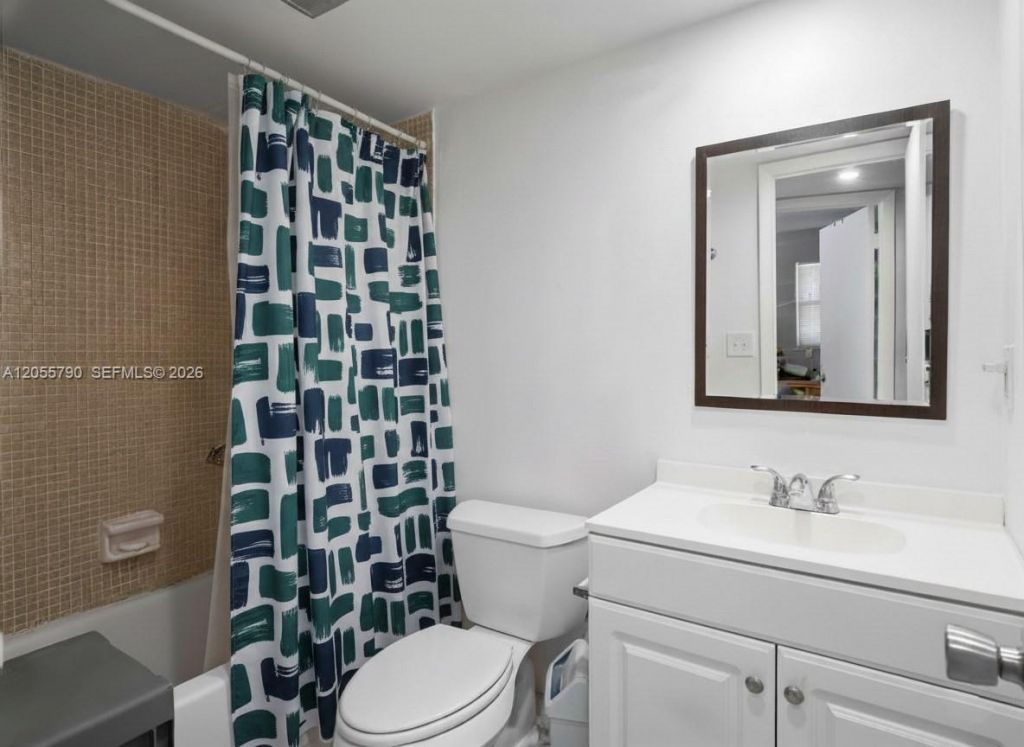 8600 Sunrise Lakes Blvd , Unit 201, Sunrise, FL 33322 Photo