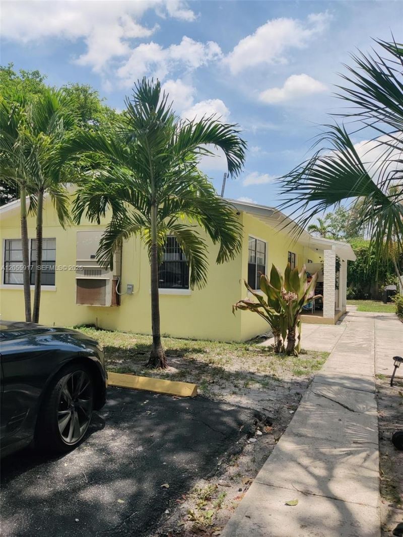 709 NE 7th St , Unit 2, Delray Beach, FL 33483 Photo