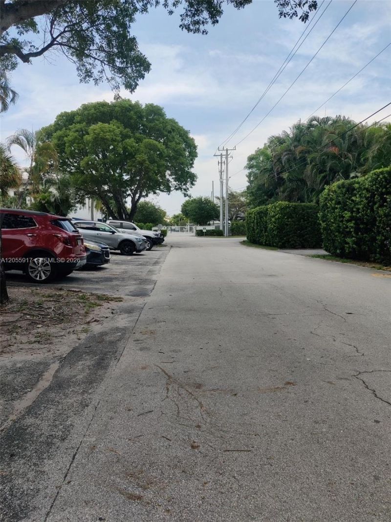 709 NE 7th St , Unit 2, Delray Beach, FL 33483 Photo