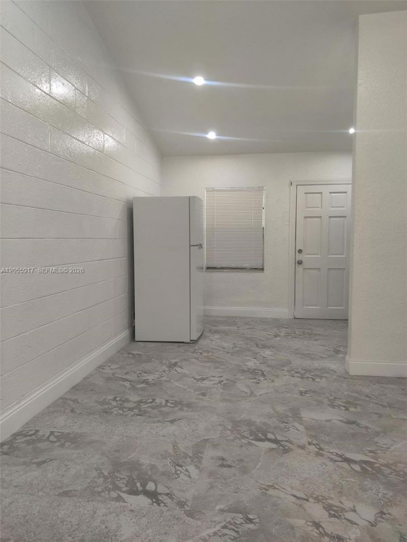 709 NE 7th St , Unit 2, Delray Beach, FL 33483 Photo