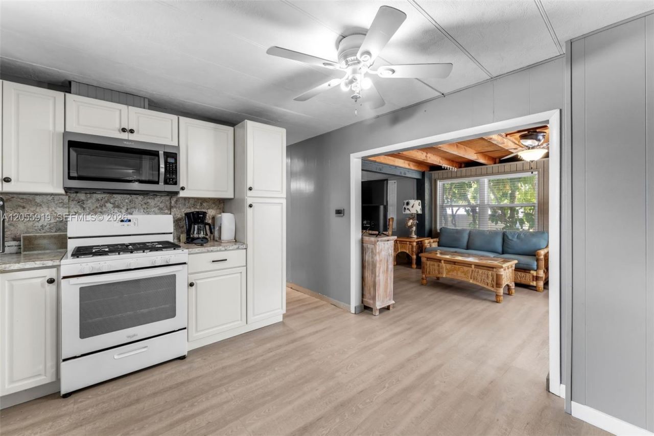 59733 Paradise Pl , Marathon, FL 33050 Photo